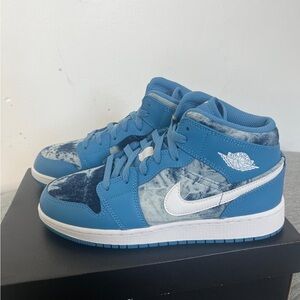 Nike Air Jordan 1 mid wash denim
